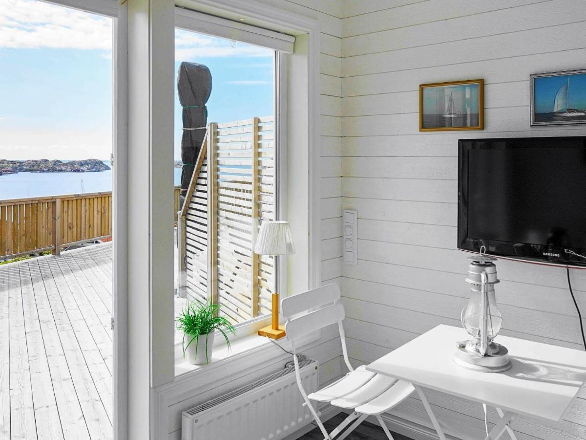 2 person holiday home in R nn ng Rönnäng Exterior foto